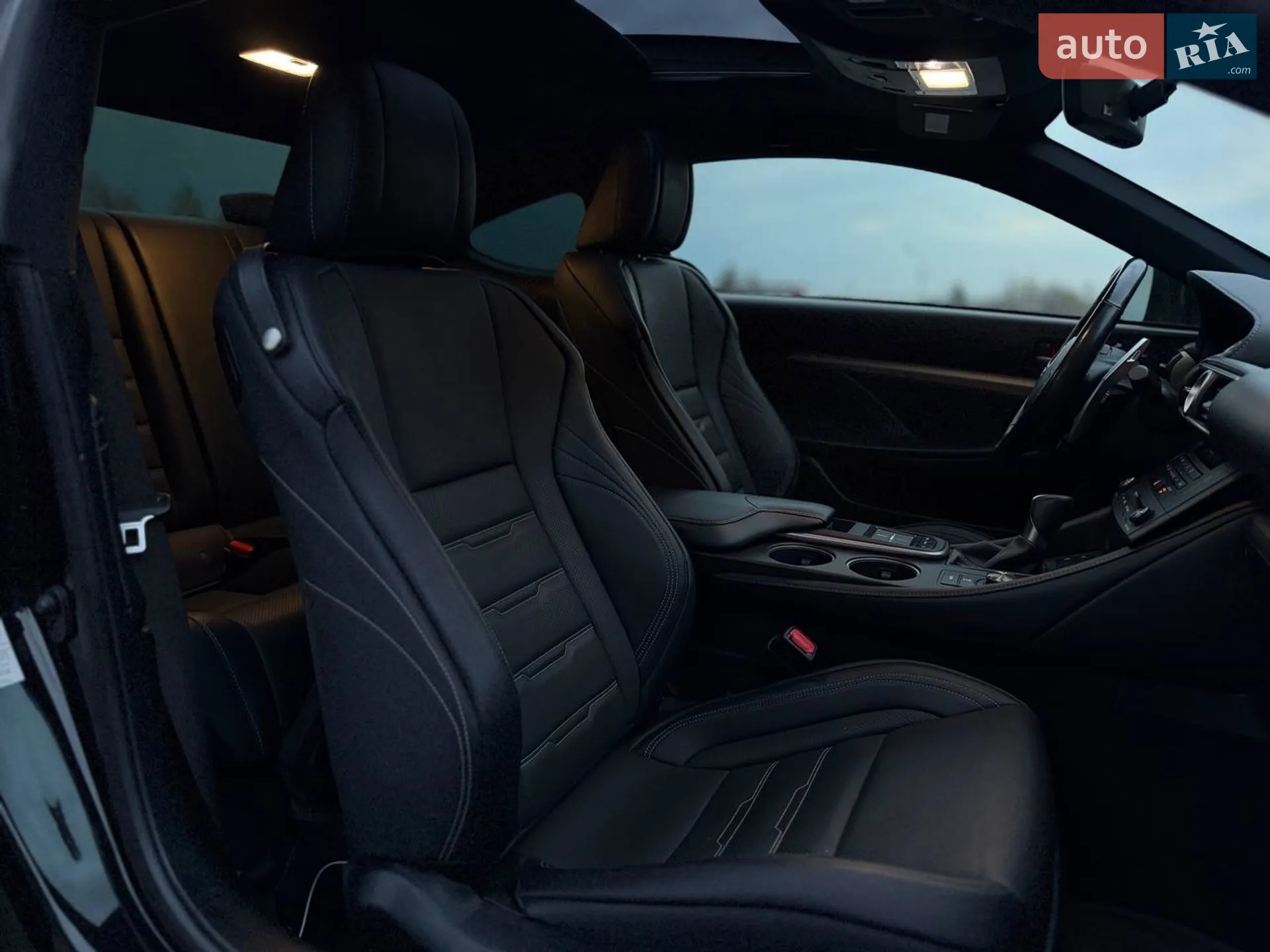 2017 Lexus RC - мініатюра 12