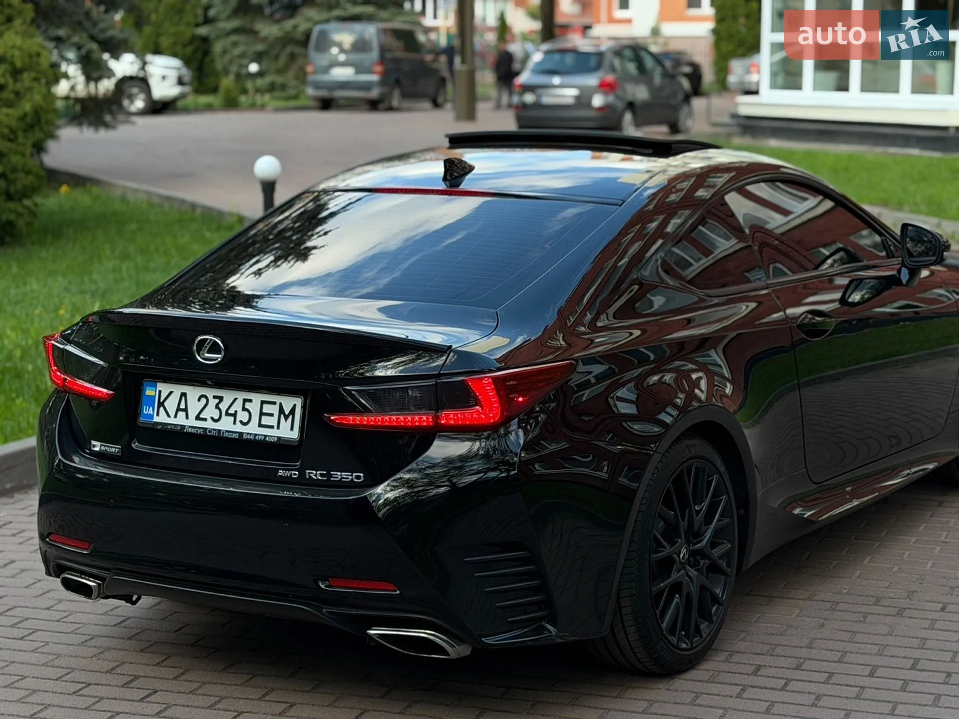 2015 Lexus RC - мініатюра 12