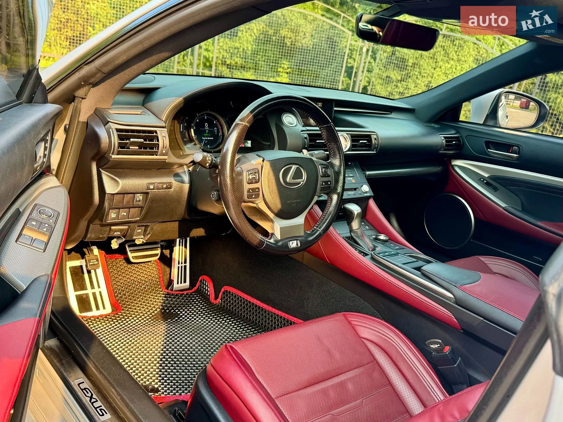 2016 Lexus RC - мініатюра 18