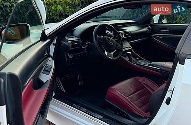 Купе Lexus RC 2017 в Чернівцях