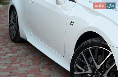 Купе Lexus RC 2017 в Чернівцях