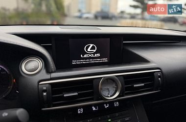 Купе Lexus RC 2016 в Львове