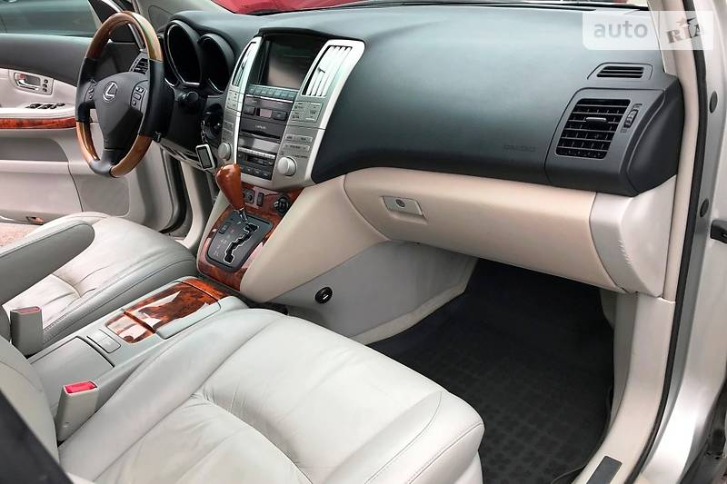 Позашляховик / Кросовер Lexus RX 2006 в Києві