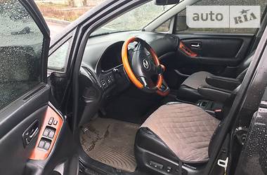 Позашляховик / Кросовер Lexus RX 2000 в 