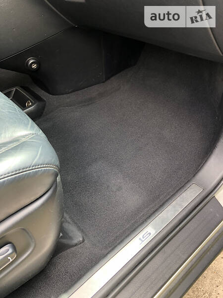 Позашляховик / Кросовер Lexus RX 2006 в Чернівцях