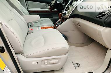 Позашляховик / Кросовер Lexus RX 2009 в 