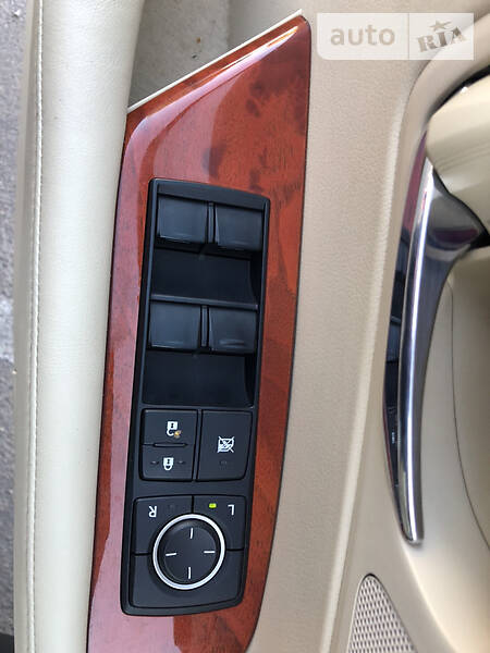 Позашляховик / Кросовер Lexus RX 2010 в Житомирі