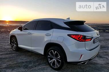 Позашляховик / Кросовер Lexus RX 2019 в 