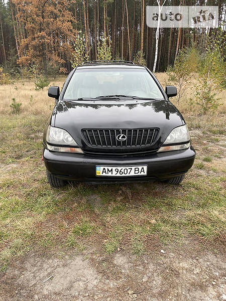 Позашляховик / Кросовер Lexus RX 1999 в Баранівці