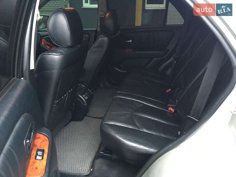 Позашляховик / Кросовер Lexus RX 2003 в Вінниці