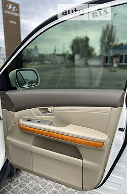 Внедорожник / Кроссовер Lexus RX 2008 в 