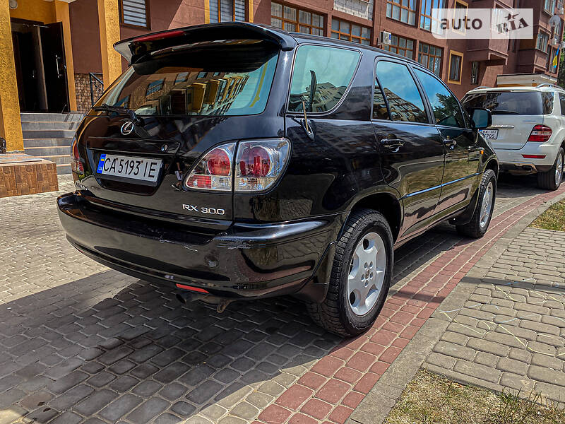 Универсал Lexus RX 2002 в Вараше фото 10 Универсал Lexus RX 2002 в Вараше