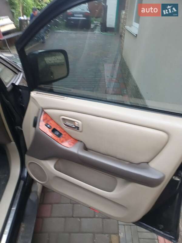Внедорожник / Кроссовер Lexus RX 2002 в Христиновке фото 4 Внедорожник / Кроссовер Lexus RX 2002 в Христиновке