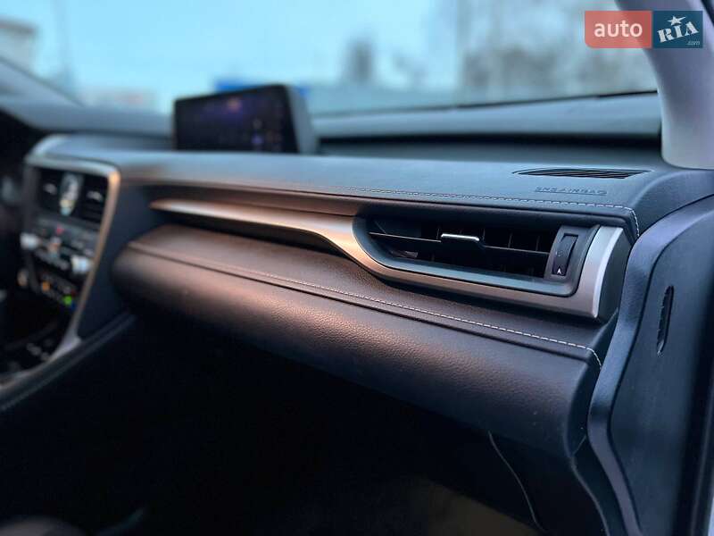 Внедорожник / Кроссовер Lexus RX 2019 в Киеве