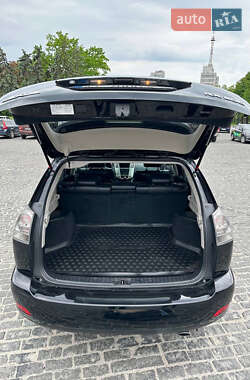 Внедорожник / Кроссовер Lexus RX 2005 в 
