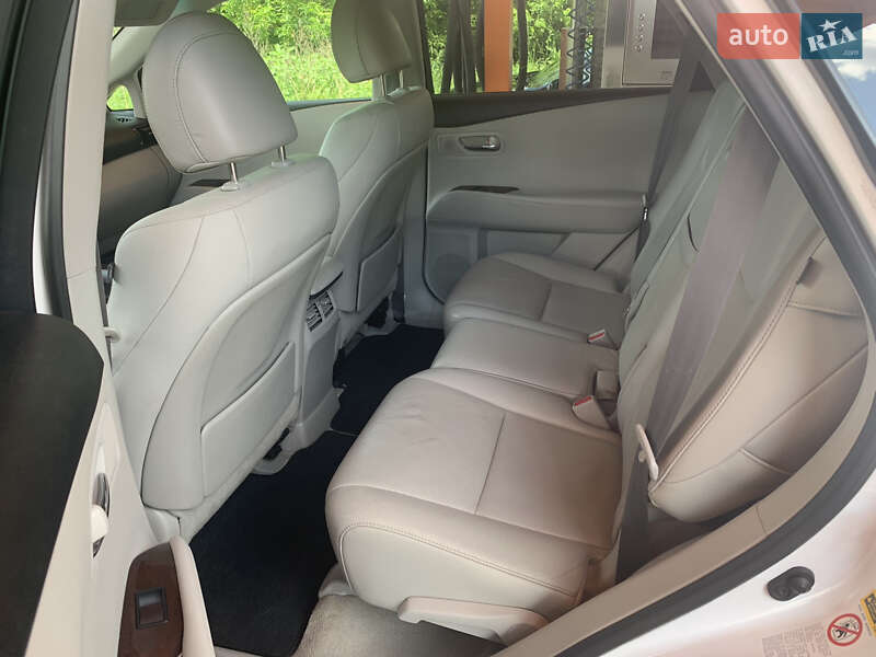 Внедорожник / Кроссовер Lexus RX 2010 в Харькове