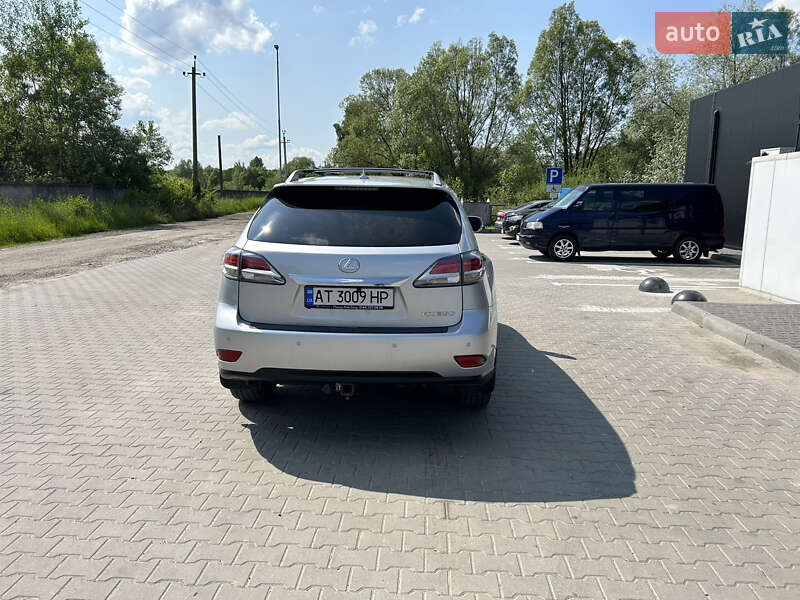 Внедорожник / Кроссовер Lexus RX 2013 в Надворной