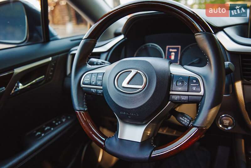 Внедорожник / Кроссовер Lexus RX 2016 в Днепре