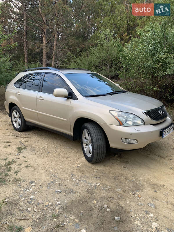 Внедорожник / Кроссовер Lexus RX 2004 в Болграде