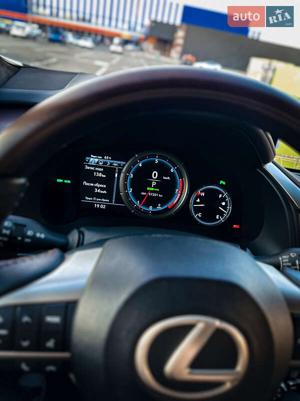 Позашляховик / Кросовер Lexus RX 2017 в Києві