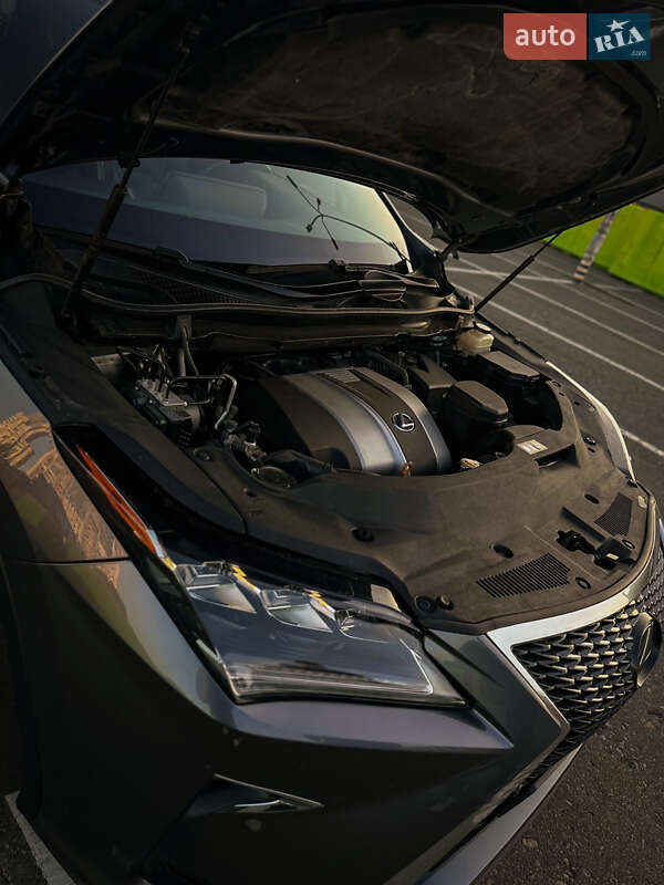 Позашляховик / Кросовер Lexus RX 2017 в Києві