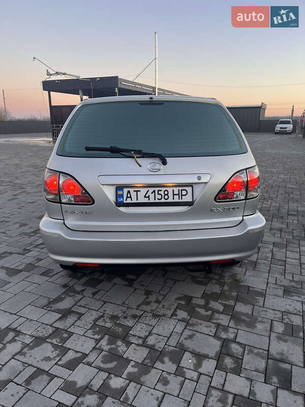 Позашляховик / Кросовер Lexus RX 2002 в Калуші
