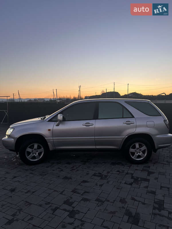 Позашляховик / Кросовер Lexus RX 2002 в Калуші