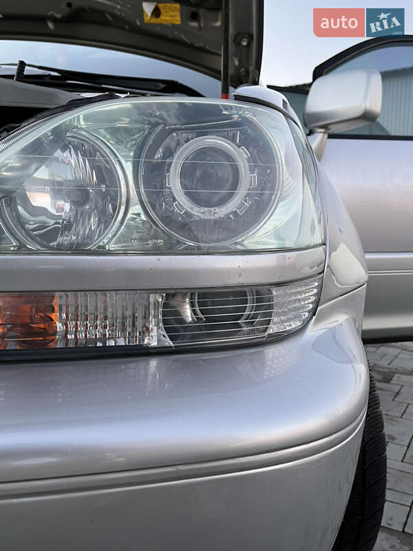 Позашляховик / Кросовер Lexus RX 2002 в Калуші