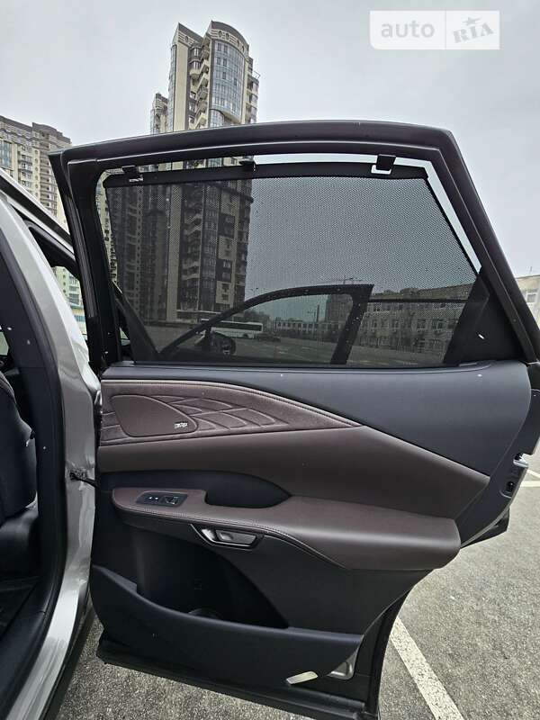 Внедорожник / Кроссовер Lexus RX 2023 в Киеве