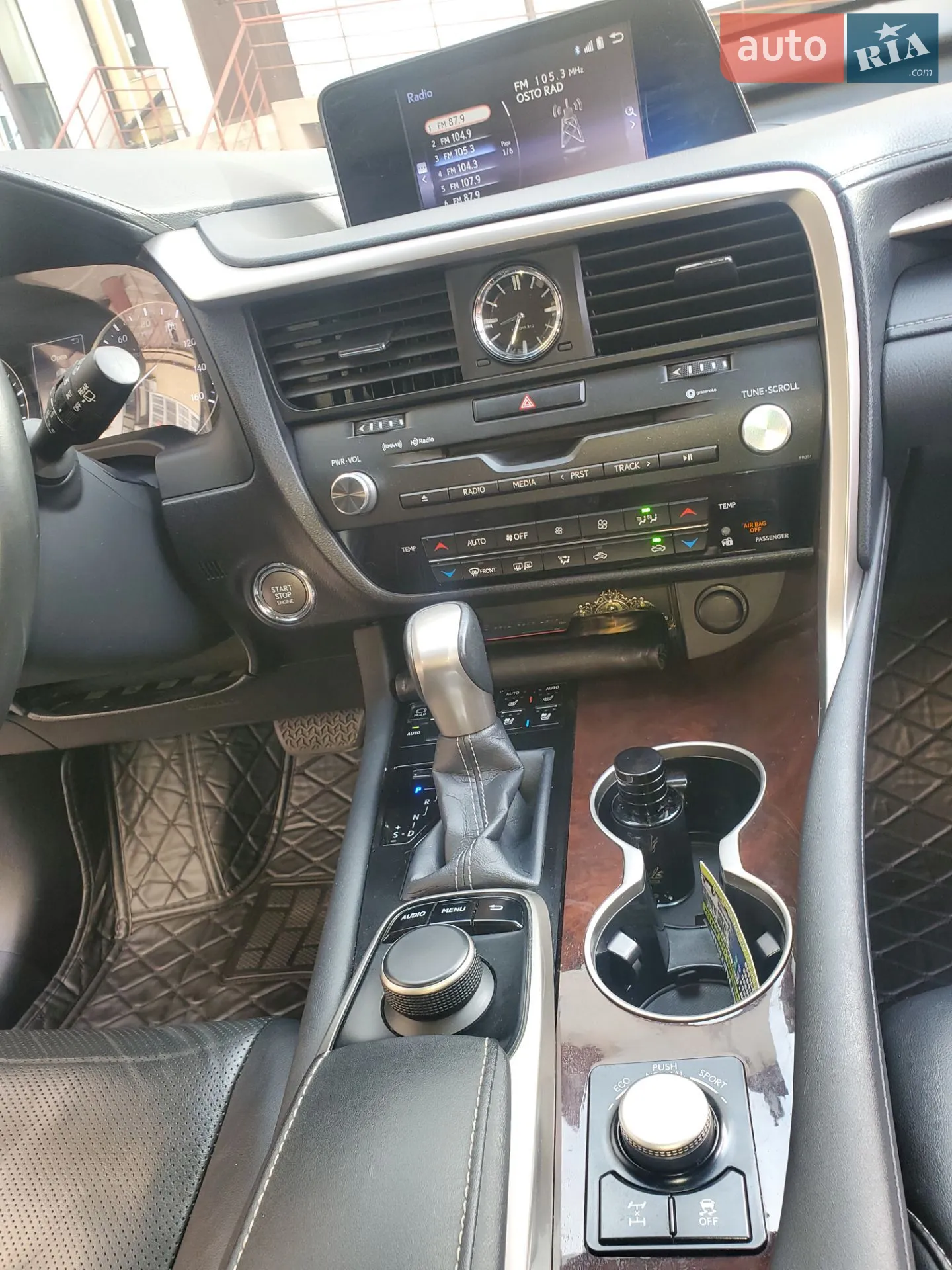2016 Lexus RX - мініатюра 21