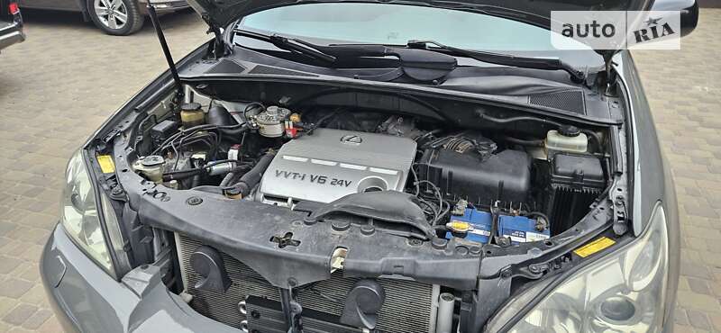 Позашляховик / Кросовер Lexus RX 2005 в Києві