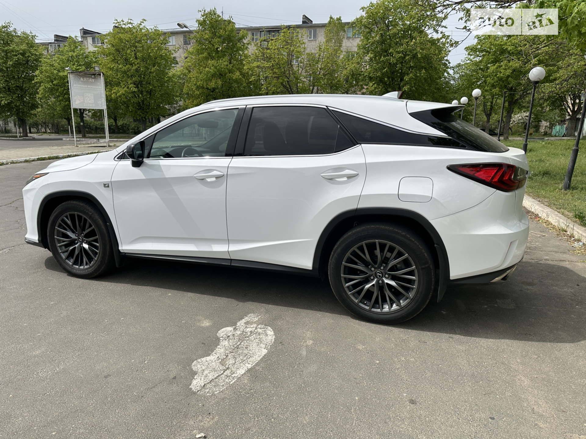 LEXUS Lexus RX 350 2018 VIN 2T2BZMCA6JC155536 фото оголошення 22 з 46