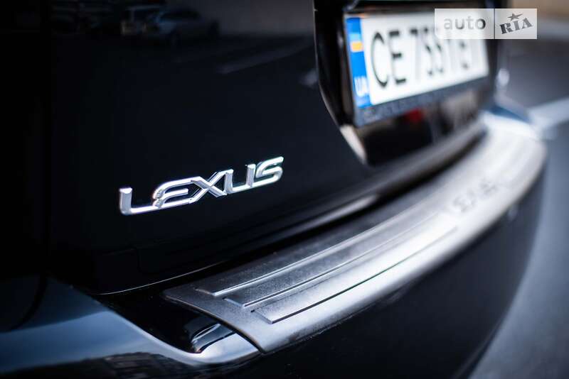 Внедорожник / Кроссовер Lexus RX 2006 в Черновцах
