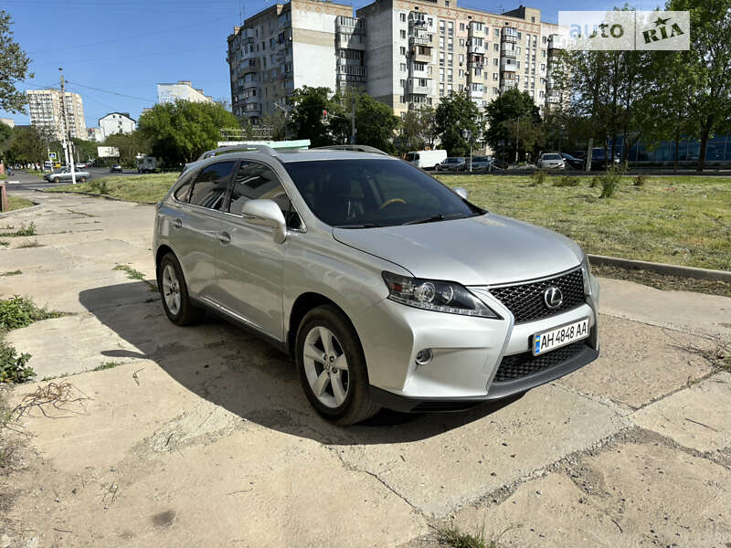 Внедорожник / Кроссовер Lexus RX 2011 в Черноморске