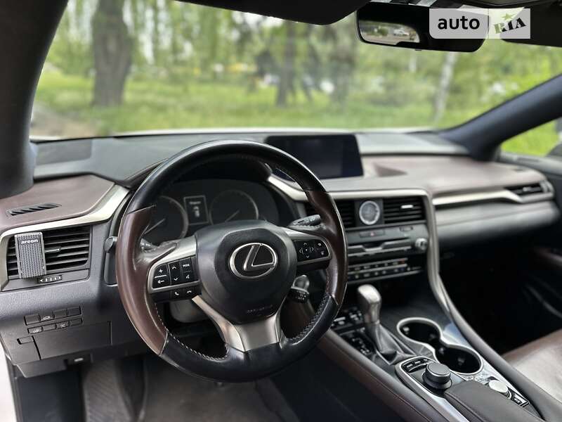 Внедорожник / Кроссовер Lexus RX 2017 в Киеве