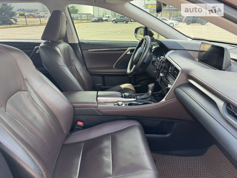 Позашляховик / Кросовер Lexus RX 2018 в Києві фото 15 Позашляховик / Кросовер Lexus RX 2018 в Києві