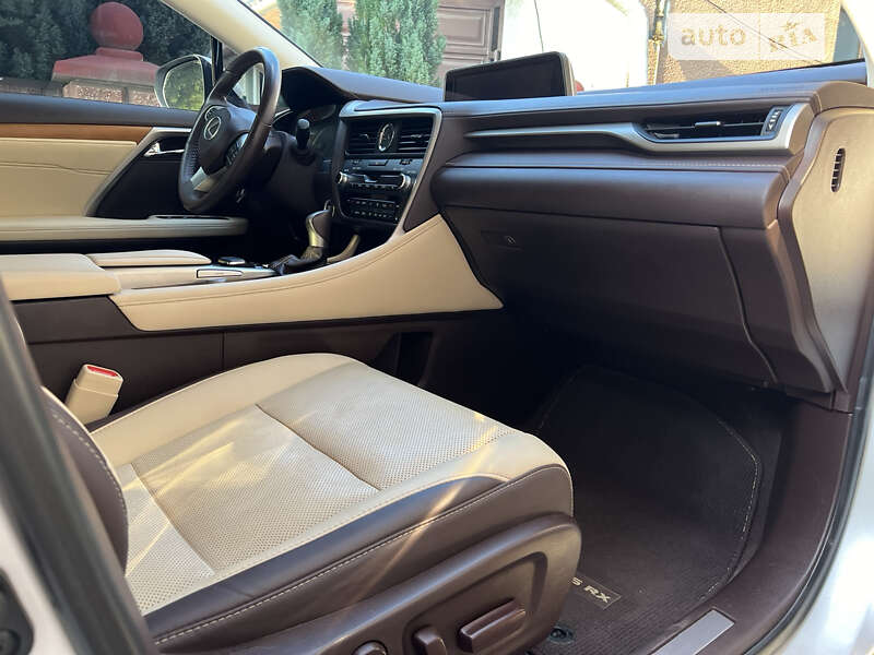 Внедорожник / Кроссовер Lexus RX 2017 в Львове