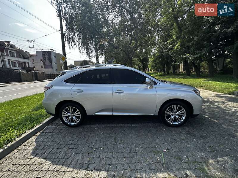 Внедорожник / Кроссовер Lexus RX 2013 в Черновцах
