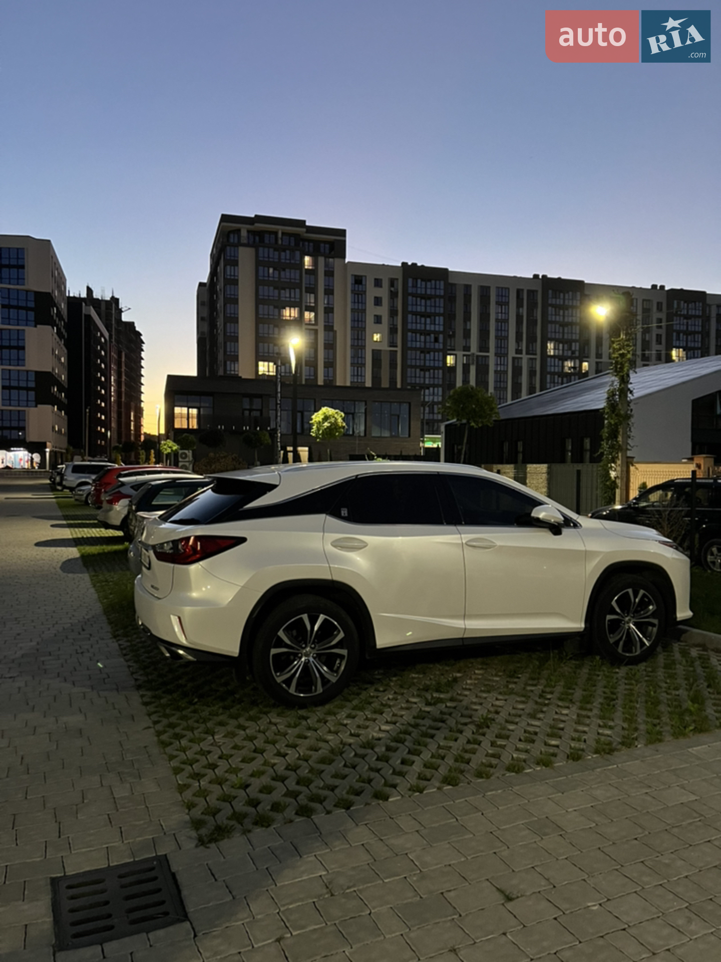 2017 Lexus RX - фото 1
