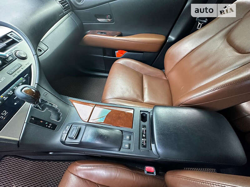 Внедорожник / Кроссовер Lexus RX 2015 в Киеве
