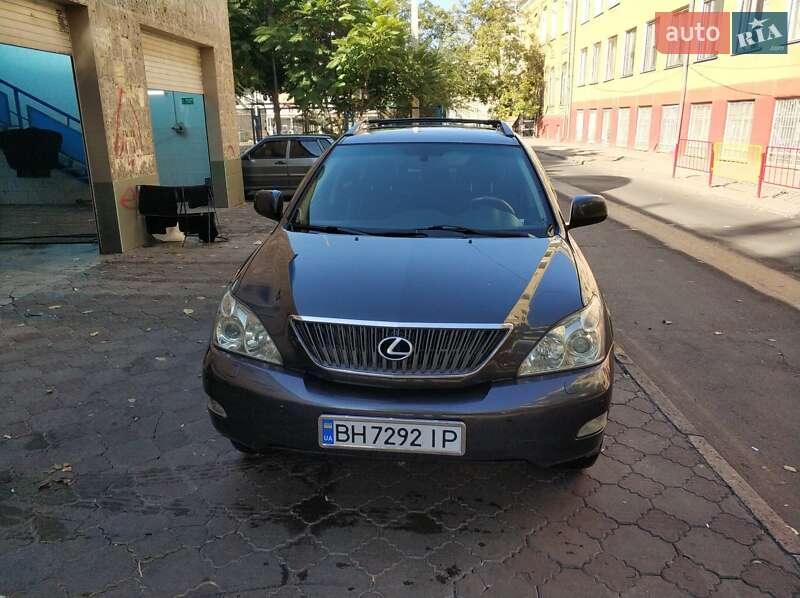 Позашляховик / Кросовер Lexus RX 2007 в Кароліно-Бугазі