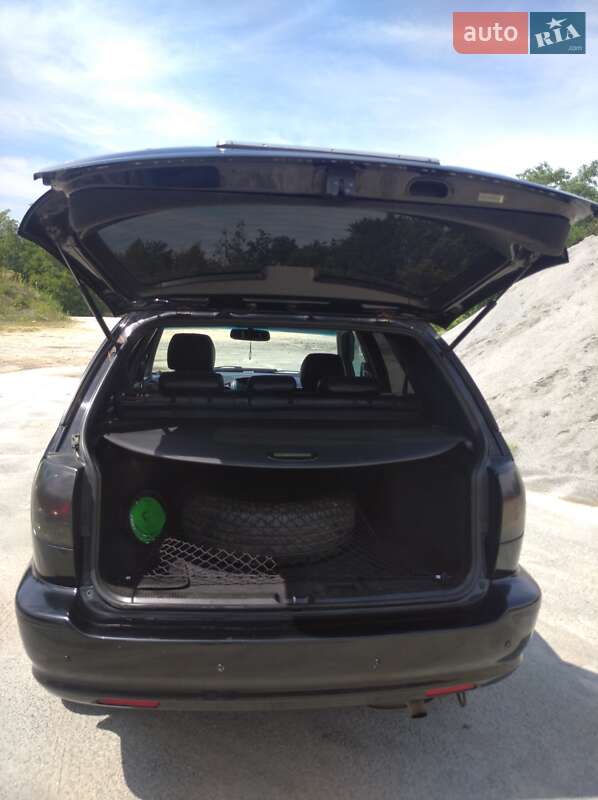 Внедорожник / Кроссовер Lexus RX 2002 в Славуте