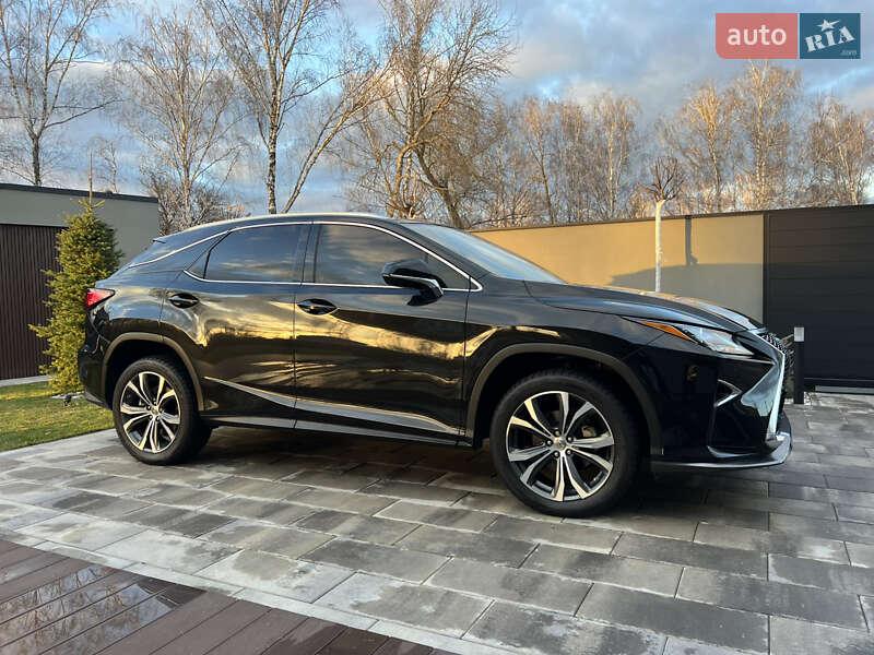 Внедорожник / Кроссовер Lexus RX 2017 в Киеве