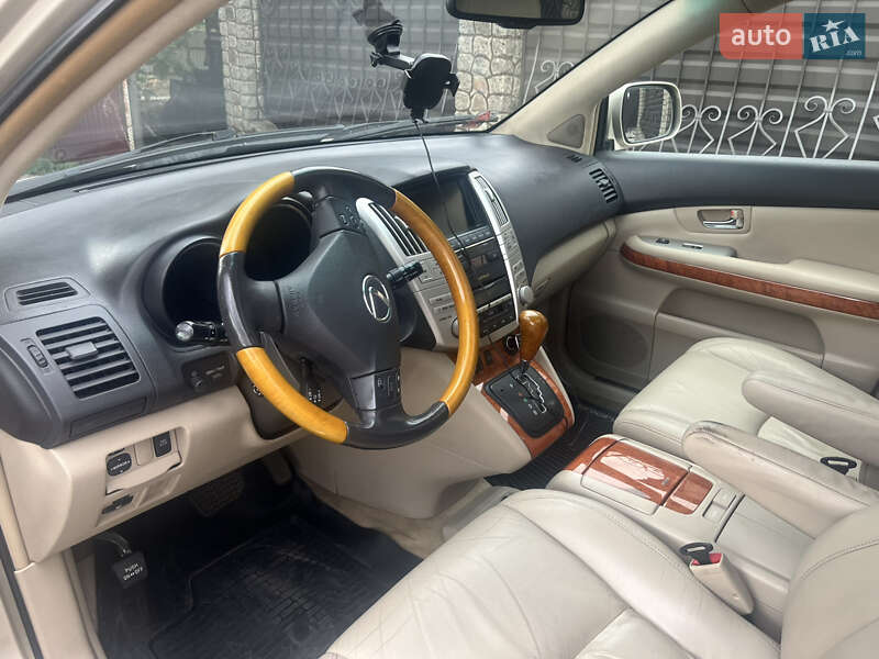Внедорожник / Кроссовер Lexus RX 2006 в Первомайске