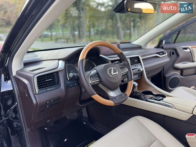 Внедорожник / Кроссовер Lexus RX 2016 в Киеве