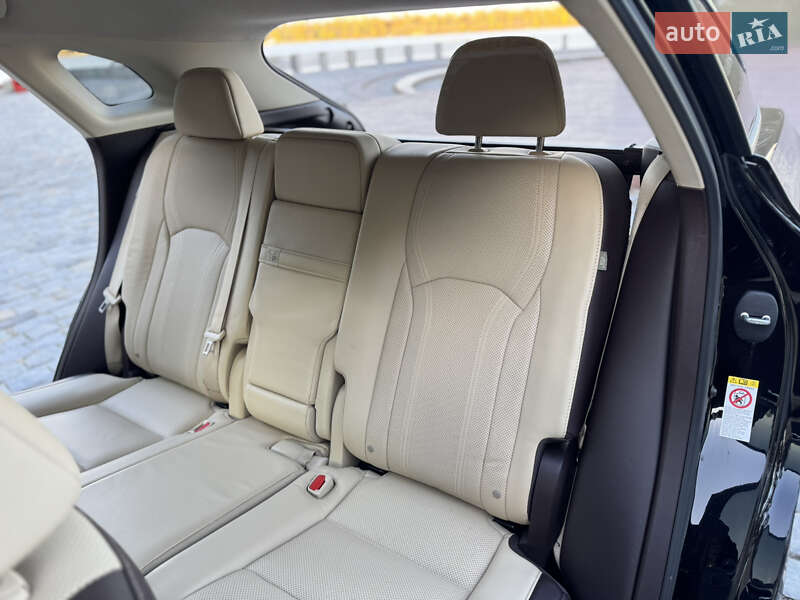 Внедорожник / Кроссовер Lexus RX 2016 в Киеве