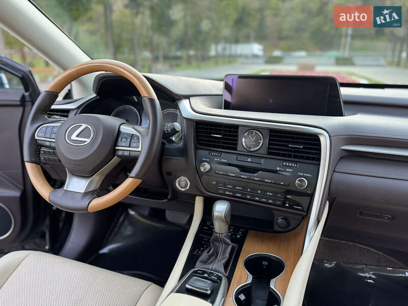 Внедорожник / Кроссовер Lexus RX 2016 в Киеве