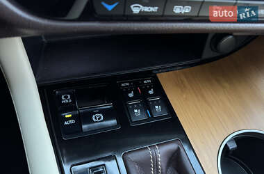 Позашляховик / Кросовер Lexus RX 2016 в Києві