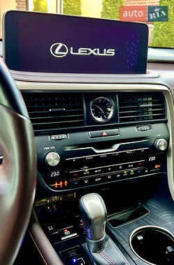 Внедорожник / Кроссовер Lexus RX 2021 в 