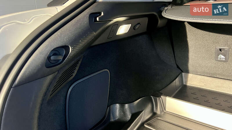 Внедорожник / Кроссовер Lexus RX 2021 в Черновцах